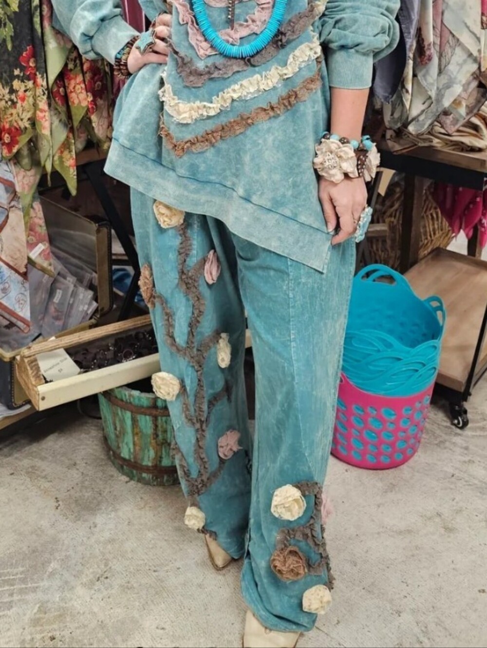 A RARE BIRD ROSE AND VINE PANT-ONE SIZE
